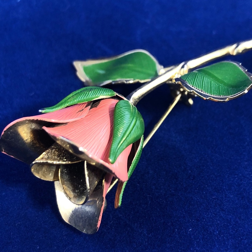 Set of Vintage Rose Brooches